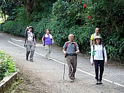 PB020127.JPG (274761 bytes)