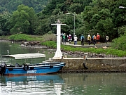 PB090002.JPG (234946 bytes)
