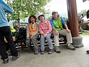 PB090036.JPG (213145 bytes)