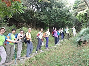 PB230004.JPG (336769 bytes)