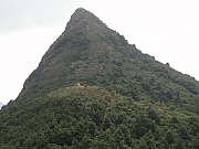 PB230041.JPG (143811 bytes)