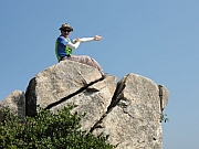 PB230099.JPG (169289 bytes)