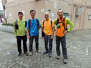 PB300003.JPG (238048 bytes)
