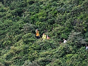 PC070055.JPG (343746 bytes)
