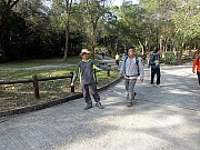 PC140007.JPG (303100 bytes)