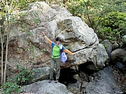 PC140016.JPG (299265 bytes)