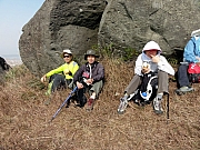 PC210042.JPG (349512 bytes)