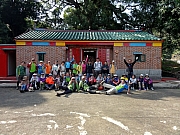 PC210073.JPG (299492 bytes)