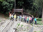 P2220004.JPG (485279 bytes)