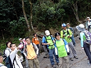P2220058.JPG (359527 bytes)
