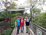 P3080017.JPG (569569 bytes)