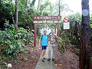 P8300016.JPG (524152 bytes)