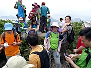 PA250027.JPG (318886 bytes)