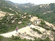 PB010079.JPG (346551 bytes)