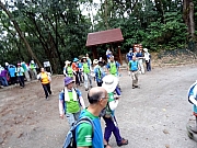 PB150010.JPG (334621 bytes)