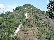 PB220034.JPG (565486 bytes)