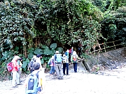 PB290005.JPG (477653 bytes)