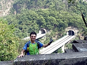 PB290061.JPG (631749 bytes)