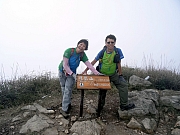 PC130064.JPG (284601 bytes)