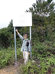 P1100036.JPG (548737 bytes)