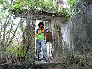 P1100096.JPG (547562 bytes)