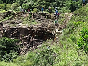 P6190048.JPG (789834 bytes)
