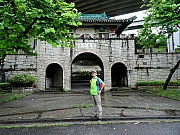P7030006.JPG (559880 bytes)