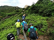 P7100019.JPG (555685 bytes)