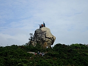 PB130096.JPG (209772 bytes)