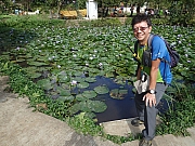 PB200067.JPG (467468 bytes)