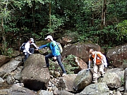 PB270021.JPG (480706 bytes)