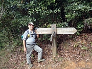 PB270035.JPG (578177 bytes)