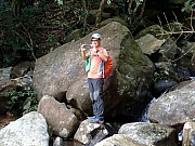 PB270039.JPG (341095 bytes)