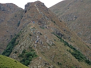 PC040023.JPG (324589 bytes)