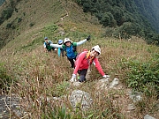 PC040049.JPG (516117 bytes)