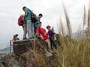 PC180049.JPG (375900 bytes)