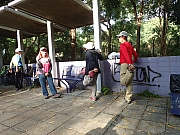 PC250003.JPG (477962 bytes)