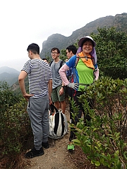 P3050049.JPG (381649 bytes)