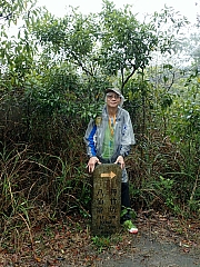 P3190022.JPG (582643 bytes)