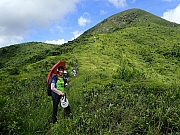 P8130019.JPG (556459 bytes)