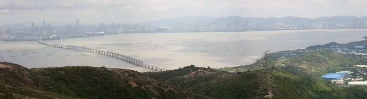 P8130027-1.JPG (341579 bytes)