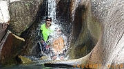 pic_Billy_Lau_032.jpg (336860 bytes)