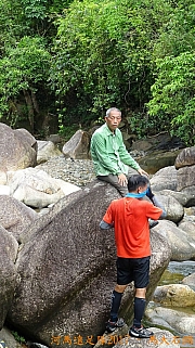 pic_Billy_Lau_034.jpg (457573 bytes)