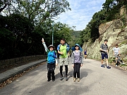 PB050014.JPG (572348 bytes)