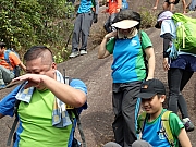 PB050066.JPG (440774 bytes)