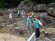 PB120007.JPG (682367 bytes)
