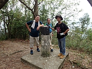 PB120021.JPG (676767 bytes)