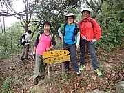 PB190015.JPG (688740 bytes)