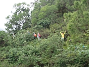 PB190036.JPG (415828 bytes)