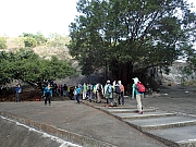 PC030009.JPG (557616 bytes)